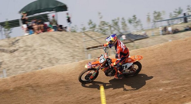 MX2’de 2022 Şampiyonu Tom Vialle