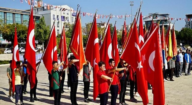 Didim’de 29 Ekim Törenle Kutlandı