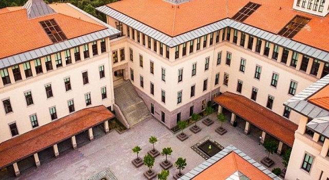 Financial Times’ın En İyiler Listesinde Koç Üniversitesi İşletme Enstitüsü’nden Rekor Yükseliş