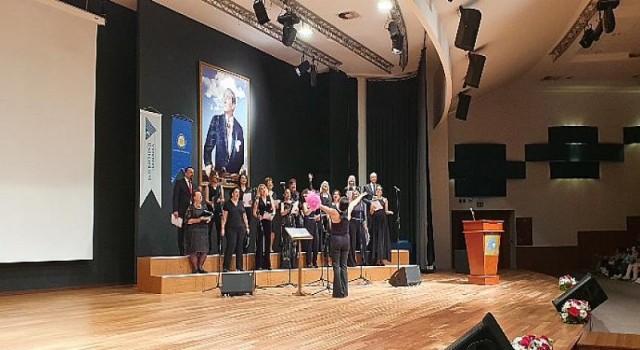 İyilik Korosu verdiği konserle TEGV’li 170 çocuğun eğitim giderlerini karşıladı