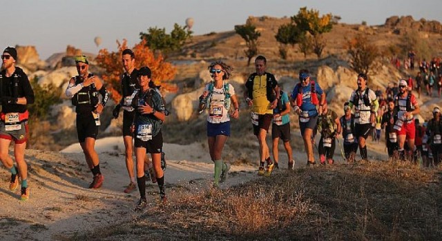 Salomon Cappadocia Ultra-Trail®, Adım Adım ile birlikte iyilik peşinde koşmaya devam ediyor