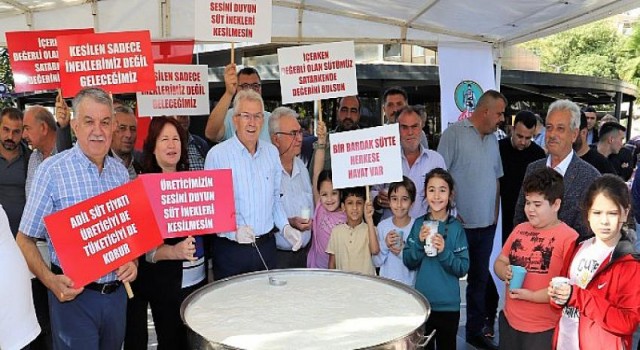 Sütün başkenti Ödemiş’ten çağrı var: İçerken değerli olan sütümüz satarken de değerini bulsun. İneklerimiz kesilmesin