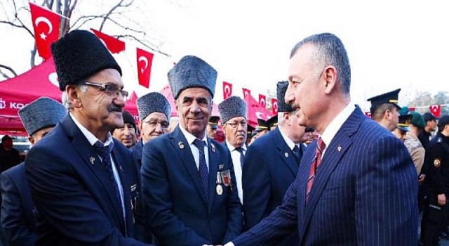 Kocaeli Büyükşehir’den 84. yılda 1084 Atatürk çiçeği