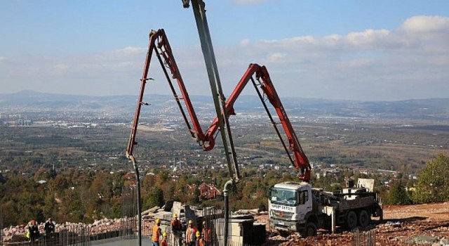 Teleferik projesinde temel betonu atıldı