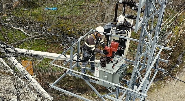 Başkent EDAŞ Çankırı&#39;da kış hazırlıklarını tüm gücüyle sürdürüyor