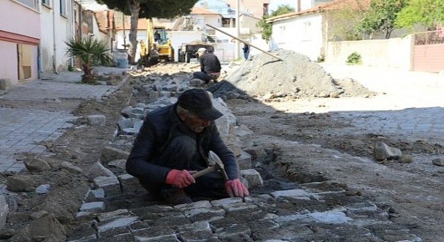 Burhaniye Belediyesi Yol Çalışmalarını Açıkladı