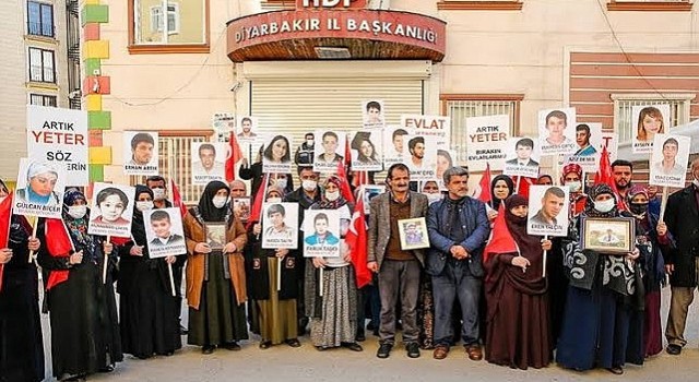 Diyarbakır Anneleri&#39;nin Haklı Davasını Dünya, Nevşehir&#39;den Dinleyecek