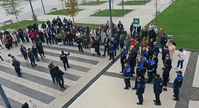 Kartepe&#39;de Gerçeği Aratmayan Tatbikat