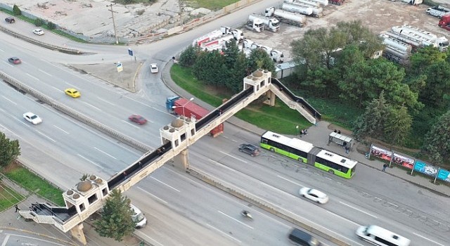 60 Evler ve Çenesuyu 39;na iki modern üstgeçit