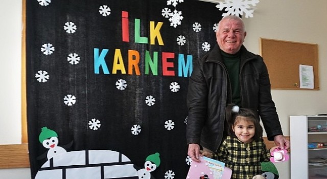 İlk Karne Başkan Karakayaı&#39;dan