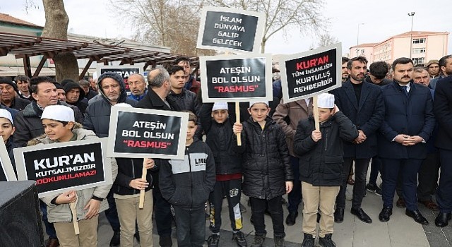 İsveç&#39;te Kuran-ı Kerim&#39;in Yakılması Yahyalı da Protesto Edildi