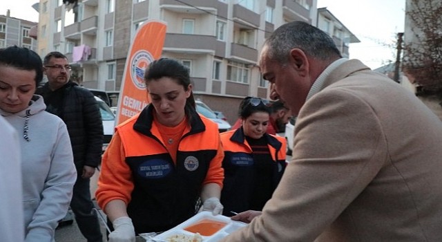 Ramazan ayında birlik ve beraberliğin adresi Gemlik oldu