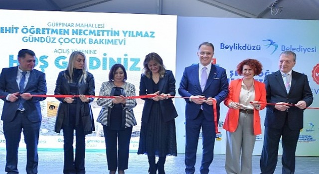 Beylikdüzü nün Yeni Gündüz Çocuk Bakımevi Selvi Kılıçdaroğlu nun Katılımıyla Hizmete Açıldı