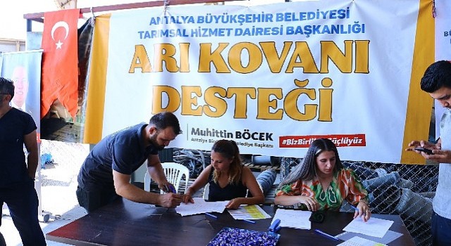 Antalya Büyükşehirden üreticilere kovan desteği