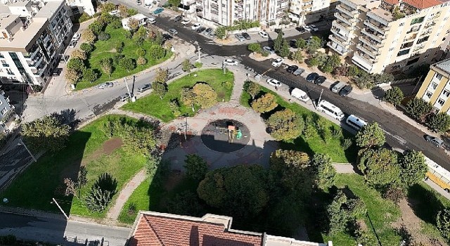 Buca Metrosunun yapımında ağaçlara özel koruma