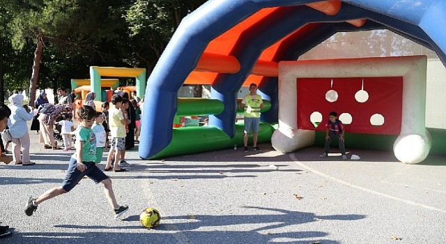 Büyükşehirin sokak şenlikleri devam ediyor