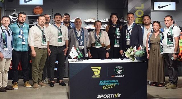 Darüşşafaka Spor Kulübü, iki yıl boyunca Sportive markalı formalarla sahada olacak.