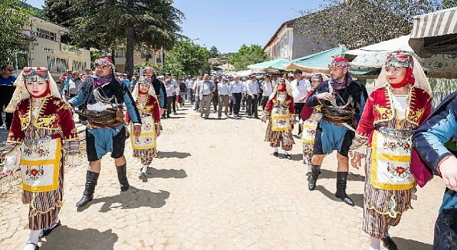 Efeler Yoluyla İzmirin kültürel değerleri birbirine bağlanıyor