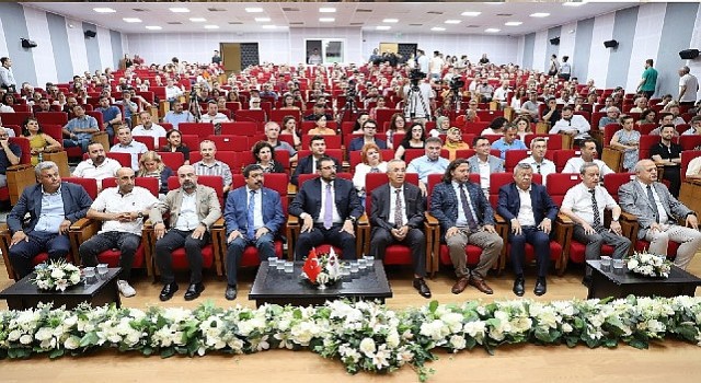 İKÇÜde 15 Temmuz Darbe Girişimi ve Küresel Siyaset Paneli