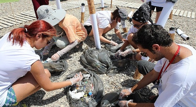 Plastiksiz Kıyılar, Plastiksiz Sular Projesi Konyaaltı Sahilinde başladı