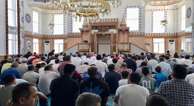 Alikahyada cami cemaatinden Başkana teşekkür