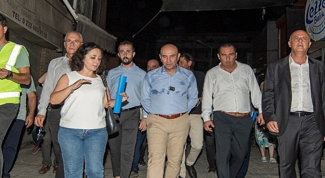 Başkan Soyer, Kemeraltındaki gece çalışmalarını inceledi