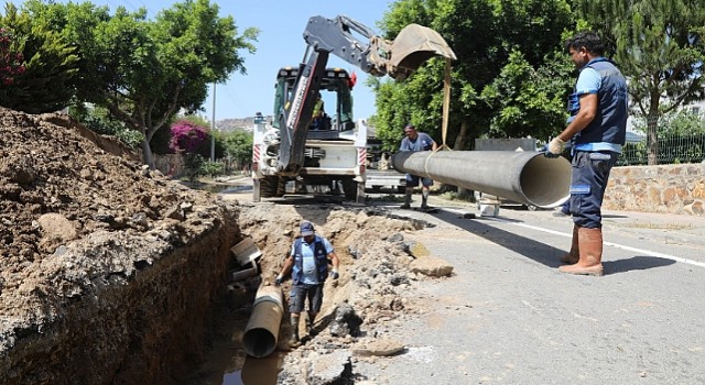 Bodrumda DSİ Hattı Yine Patladı, MUSKİ Açıklama Yaptı