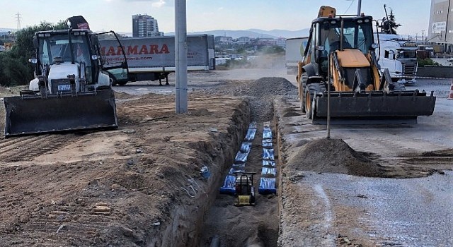 Çayırovaya Yeni İçme Suyu ve Kanalizasyon Hatları Yapılıyor