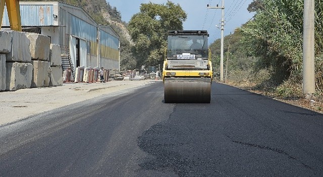 Demirtaş Grup Yoluna sıcak asfalt