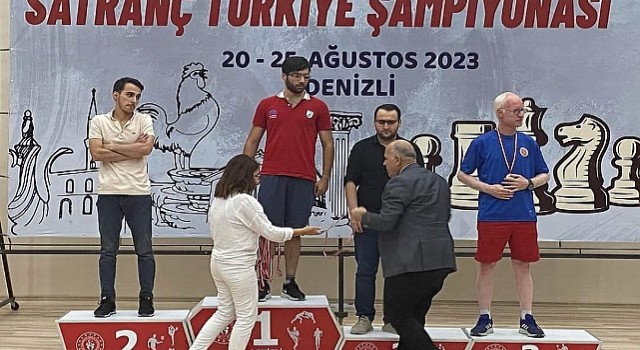 Nilüfer Belediyesi GESKten satrançta 3 madalya