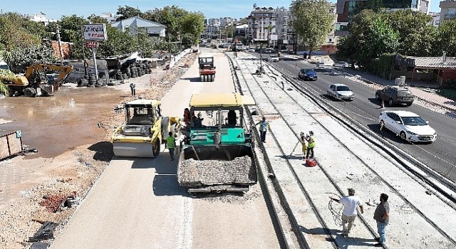 Çöken tramvay hattı onarıldı