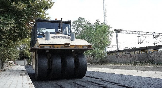 Demirhattı Caddesi;nde Çalışmalar Sürüyor