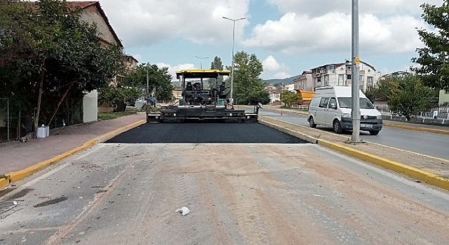 Derince Sırrıpaşa Vatan Caddesi Yenileniyor