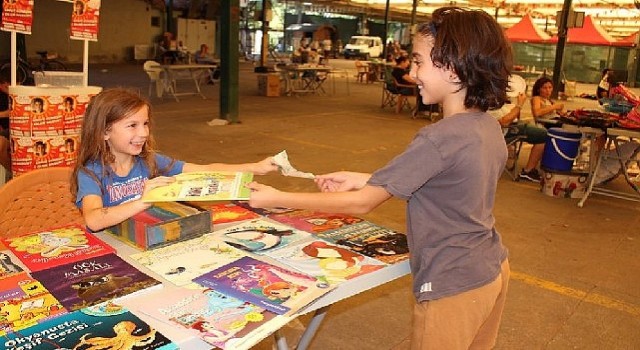 Karşıyaka;da Yeniden Kullanım Kültürü Yaygınlaşıyor