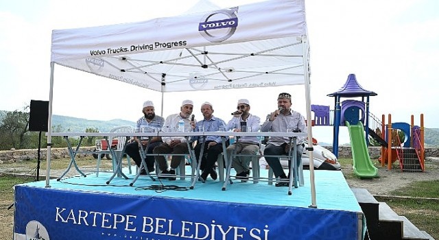 Kartepede Geleneksel Köy Cemiyetine Büyük İlgi