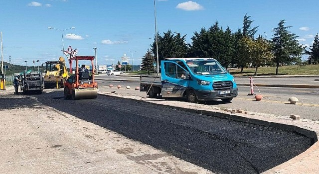 Şehir Hastanesine Durak Cebi Umuttepe Acil Girişine Asfalt