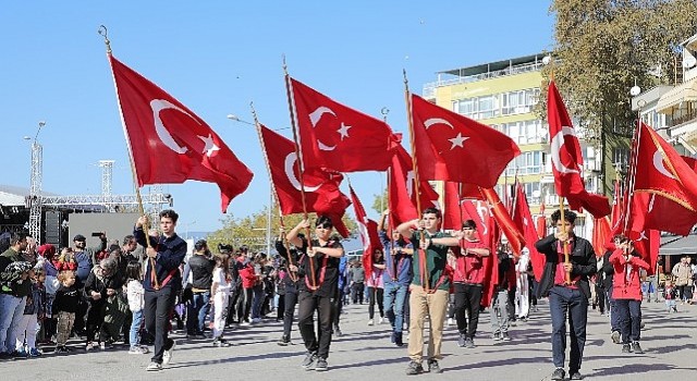 29 Ekim Cumhuriyet Bayramı Gemlikte coşkuyla kutlanacak