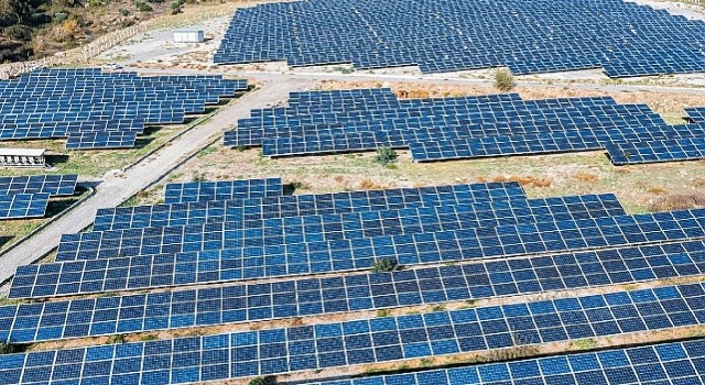 Güneş Enerji Santrali 8 Ayda 4 Milyon 500 Bin TLlik Elektrik Üretti