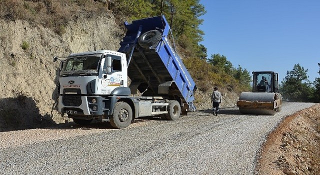 Alanya Katı Atık Tesisi yolu asfaltlandı