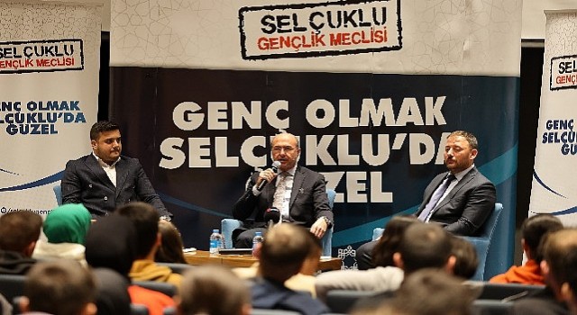 Başkan Pekyatırmacı gençlerle buluştu