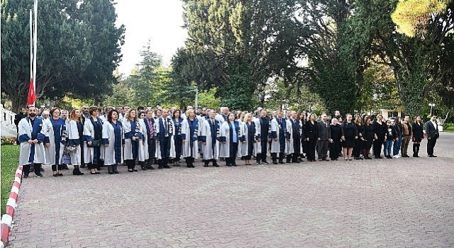 Ege Üniversitesi Atatürkü andı