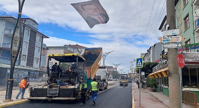 Körfez Hamit Kaplan Caddesi asfaltlandı