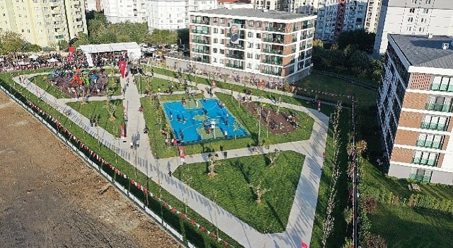 Rekor sürede tamamlanan ”9 Eylül 100. Yıl Parkı” açıldı