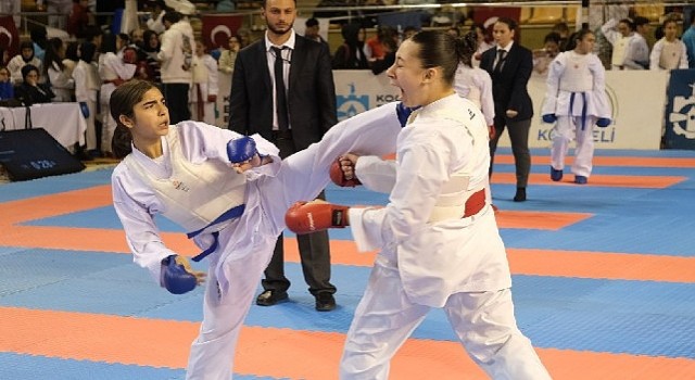 Sporun Başkenti Kocaelide karate coşkusu