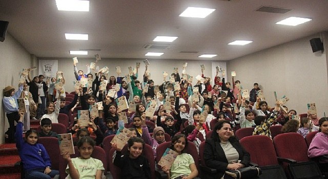 Yazar İlyas Karadan Bilgi Evi Üyelerine Altın Öğütler