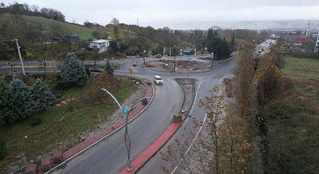 Başiskeledeki yeni kavşakla trafiğe düzen geldi