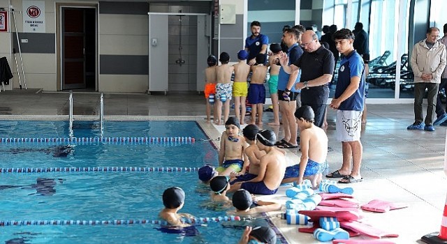 Başkan Pekyatırmacıdan spor okullarına ziyaret