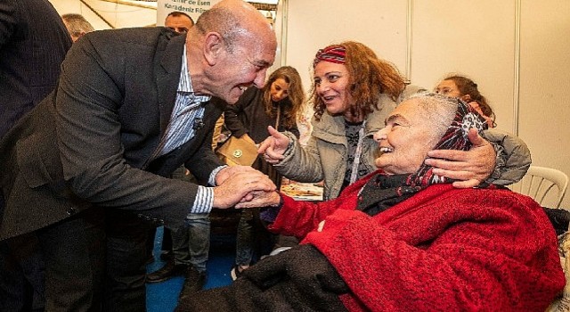 Başkan Soyer Karşıyaka Karadeniz Şenliğine katıldı “İzmir sizinle güçlü ve geleceğe umutla bakıyor”