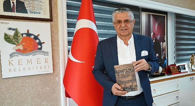 Başkan Topaloğlundan öğretmenlere anlamlı hediye