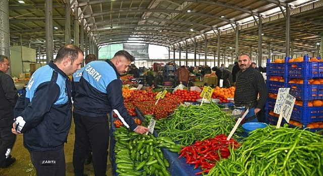 Karabağlar;da yılbaşı denetimleri sürüyor